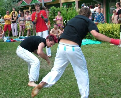 Capoeira mozdulat.jpg