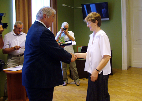 Varga Mária gazdasági főelőadó a jutalmazott.